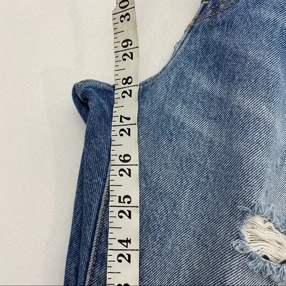 Vintage Levi’s 501 High Waist wedgie fit Jeans - Picture 6 of 8